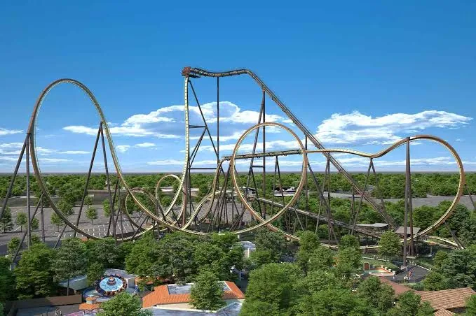 Giant coaster with tall loops
